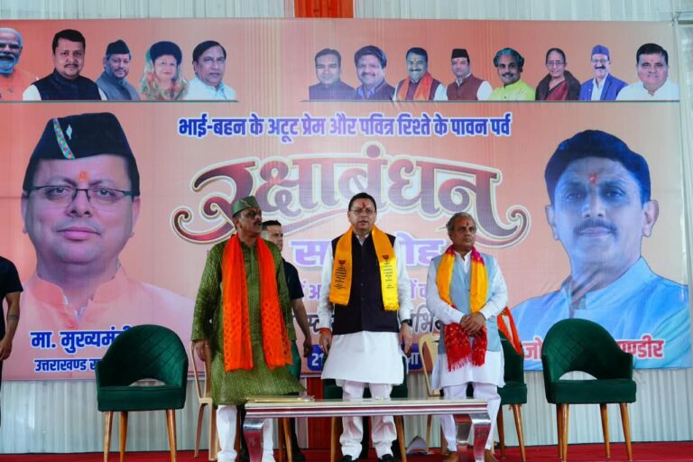 पर-मातृशक्ति-के-सम्मान-और-सशक्तिकरण-का-मुख्यमंत्री-धामी.jpeg