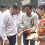 पाठशाला-इब्राहिमपुर-की-भूमि-से-हटाया-गया-अवैध-अतिक्रमण.jpeg
