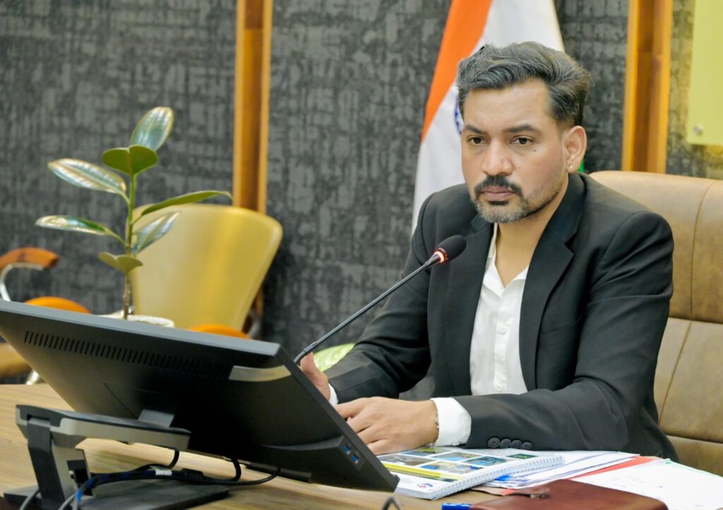 पार्क-क्षेत्र-में-जलभराव-का-होगा-स्थायी-समाधान-सितंबर.jpeg
