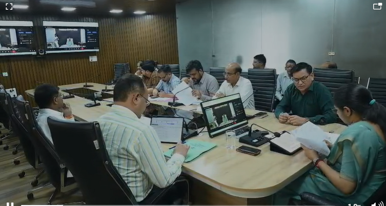 मंत्री गणेश जोशी ने वीसी के माध्यम से जनपद