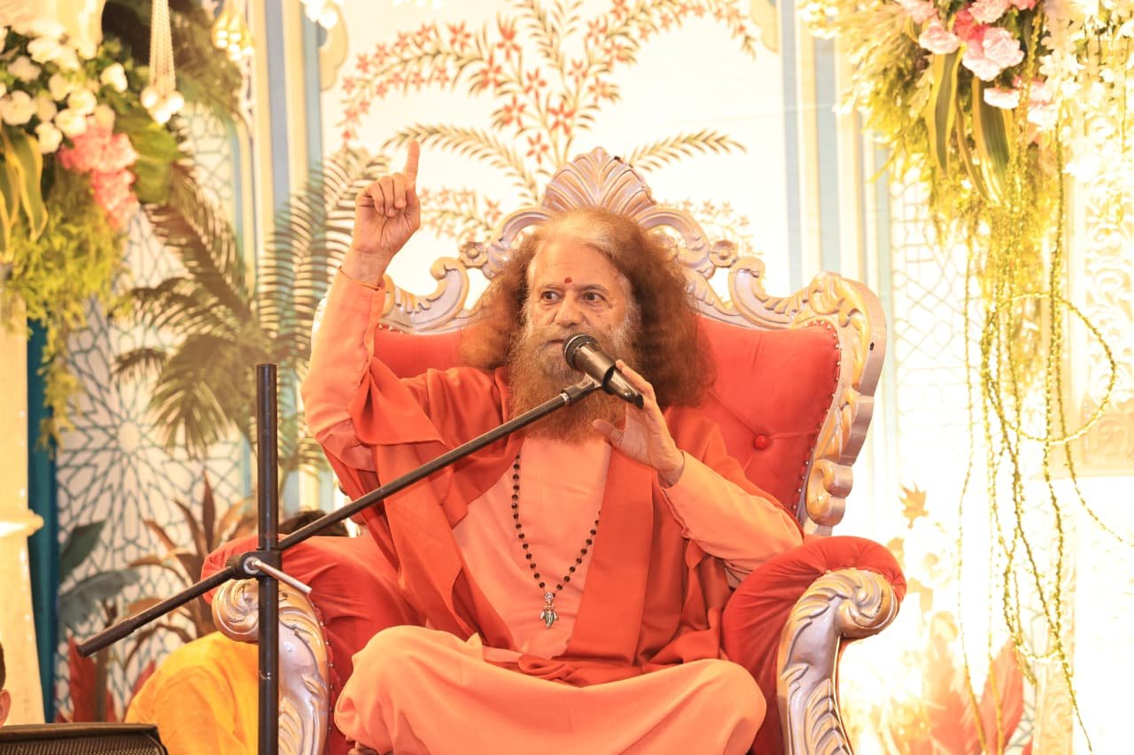 कथाव्यास संत श्री मुरलीधर जी की अमृतमयी ज्ञानधारा में