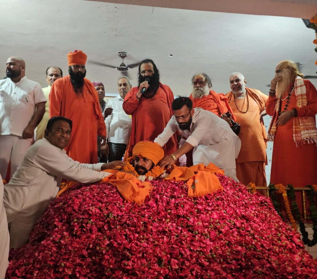 में-संत-शिरोमणि-श्री-गुरु-रविदास-विश्व-महापीठ-भारत.jpg