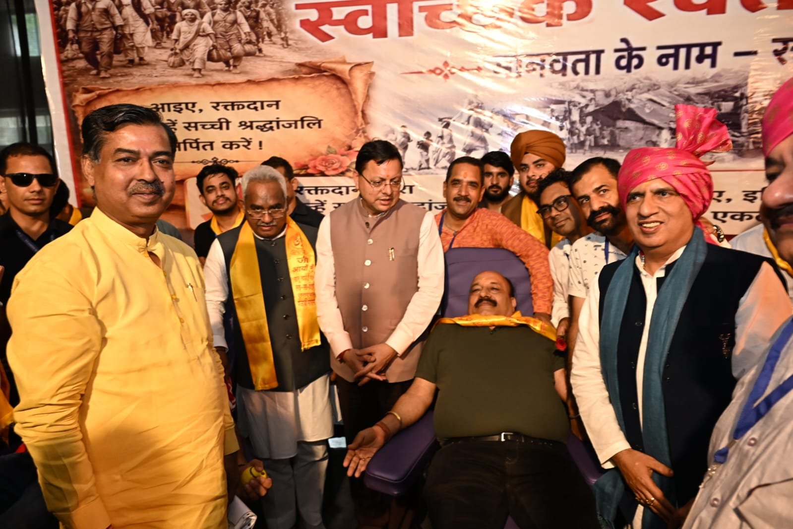 विभाजन विभीषिका स्मृति दिवस पर शहीदों को नमन, सीएम धामी बोले—यह दिन लाखों परिवारों के दर्द और बलिदान को याद करने का अवसर 2 विभीषिका स्मृति दिवस पर शहीदों को नमन सीएम धामी