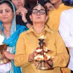 श्री-जसपिंदर-नरूला-जी-दर्शनार्थ-आयी-परमार्थ-निकेतन.jpg