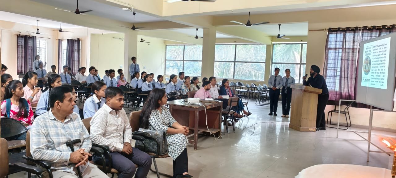 दर्शनानन्द इंस्टिट्यूट ऑफ मैनेजमेंट एंड टेक्नोलॉजी में दो दिवसीय