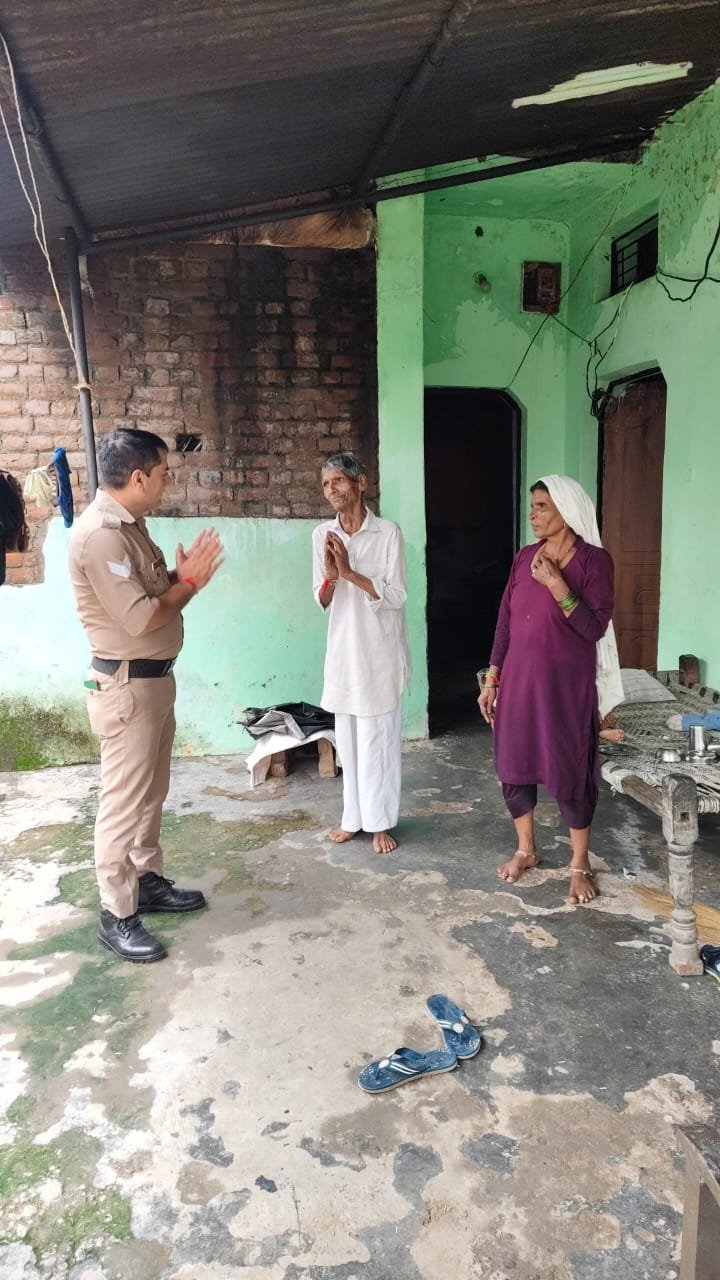 1788278573 277 एकल निवास कर रहे वरिष्ठ नागरिकों की कुशलता जानने के