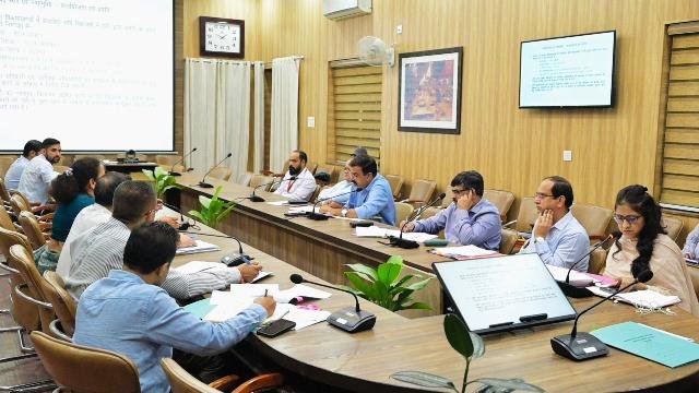 नशामुक्ति केंद्रों पर डिजिटल पहरा, बनेगा ऑनलाइन डैसबोर्ड-एक क्लिक पर होगी केंद्रीकृत निगरानी-डीएम देहरादून 3 1788370010 884 नशामुक्ति केंद्रों पर डिजिटल पहरा बनेगा ऑनलाइन डैसबोर्ड एक क्लिक पर