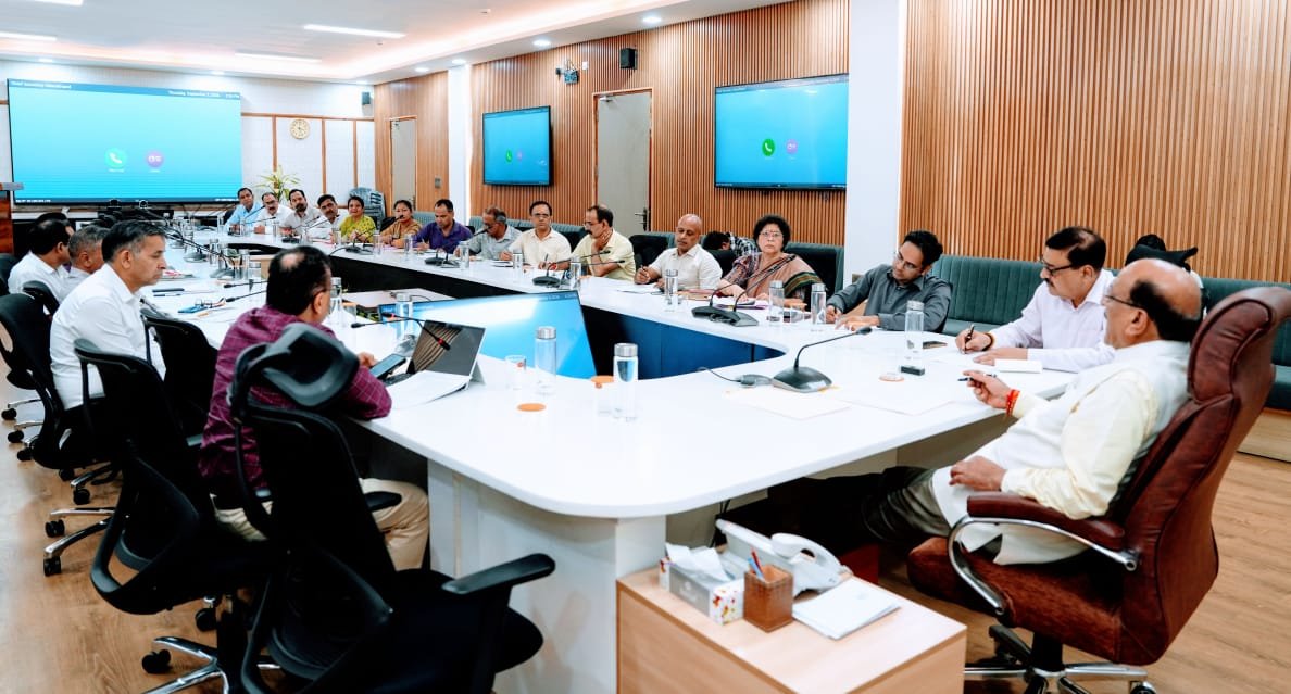 नीति निर्माण में शोध, नवाचार और प्रभावी क्रियान्वयन पर विशेष ध्यान दिया जाए : मुख्यमंत्री 3 1788452826 445 नीति निर्माण में शोध नवाचार और प्रभावी क्रियान्वयन पर विशेष