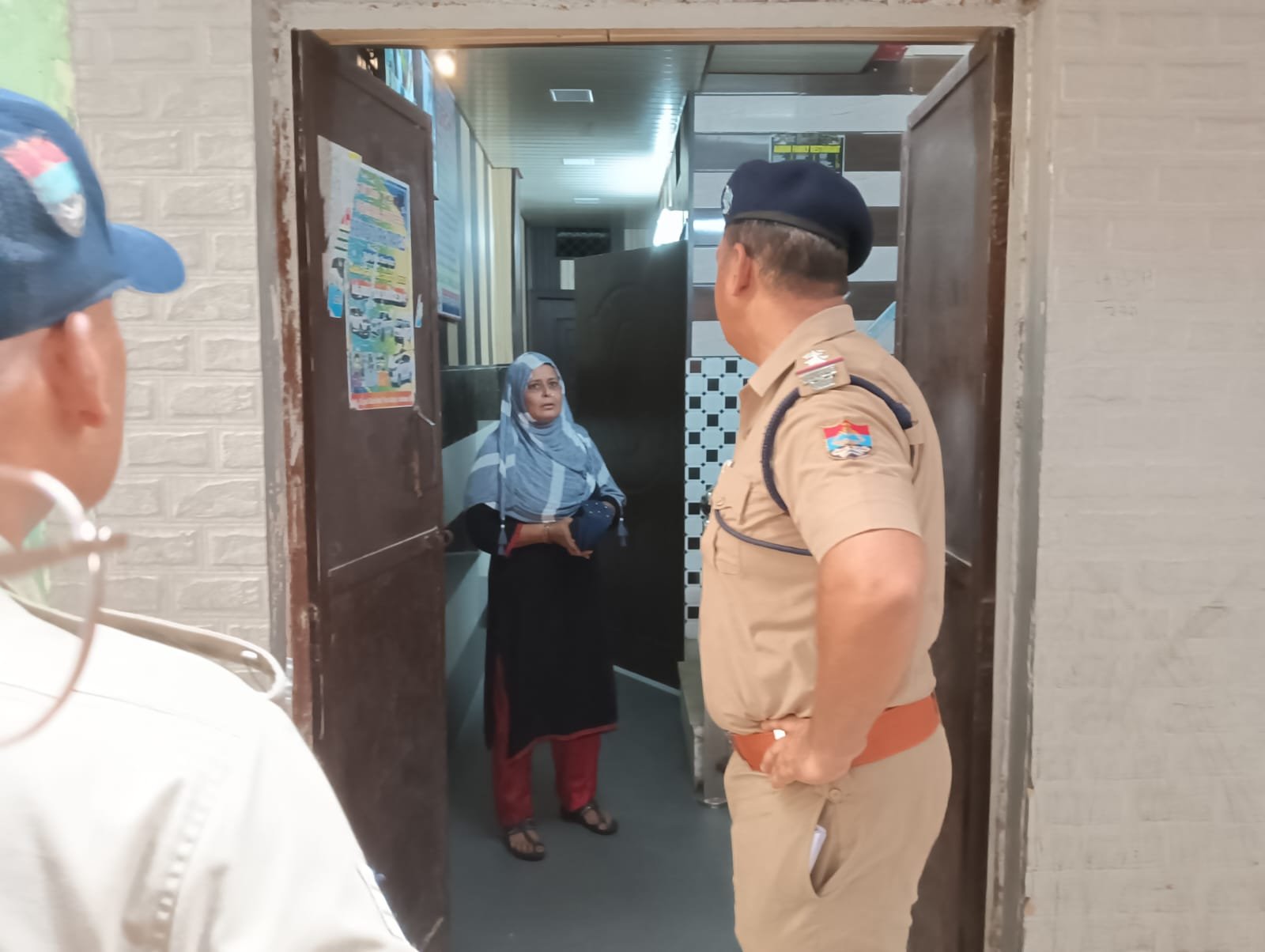 1788455804 893 आपराधिक तत्वों के पेंच कसने के लिए एसएसपी नवनीत सिंह