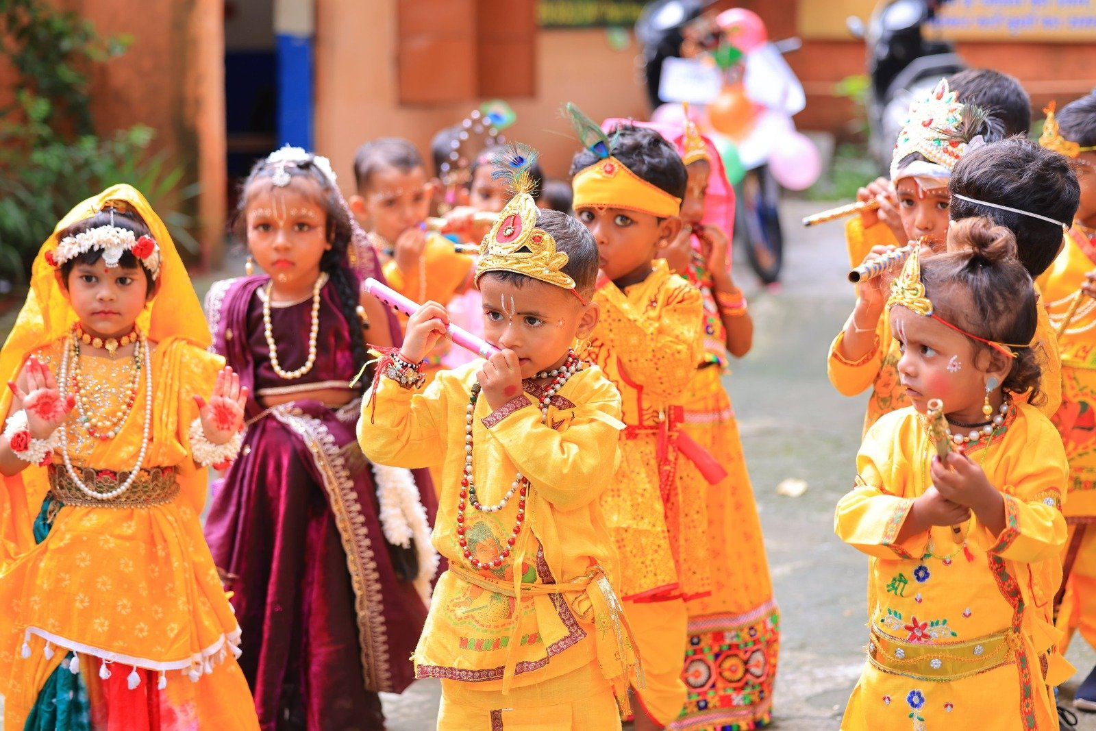 1788529979 258 श्रीकृष्ण जन्माष्टमी की तैयारियों से सजा परमार्थ निकेतन