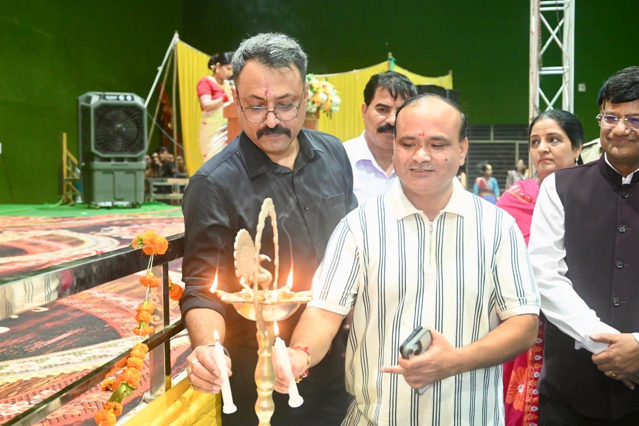 1788591346 914 पुलिस लाइन रोशनाबाद में हर्षोल्लास के साथ मनाया गया श्रीकृष्ण