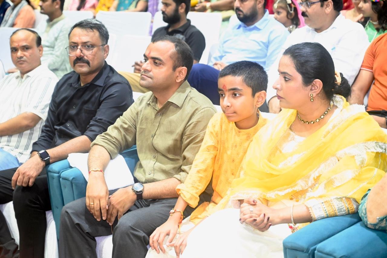 1788591349 692 पुलिस लाइन रोशनाबाद में हर्षोल्लास के साथ मनाया गया श्रीकृष्ण