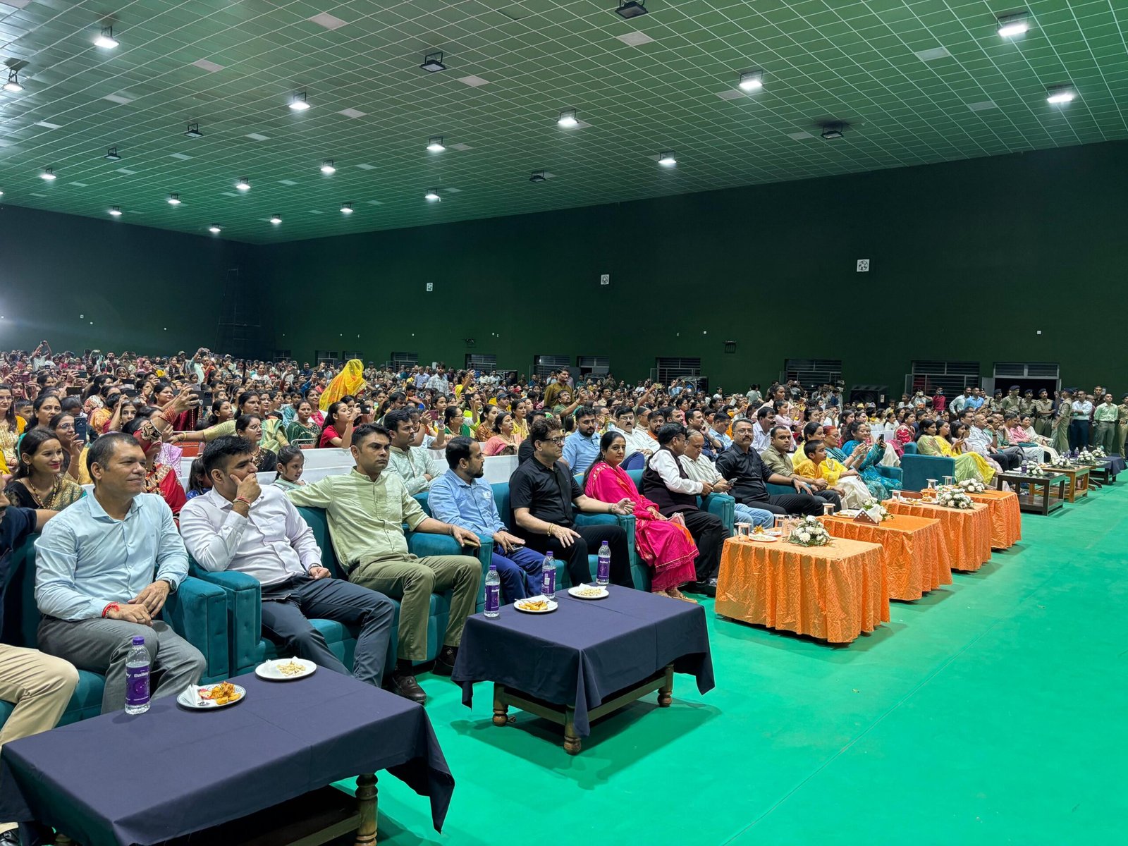 पुलिस लाइन रोशनाबाद में हर्षोल्लास के साथ मनाया गया श्रीकृष्ण जन्मोत्सव 11 1788591351 150 पुलिस लाइन रोशनाबाद में हर्षोल्लास के साथ मनाया गया श्रीकृष्ण