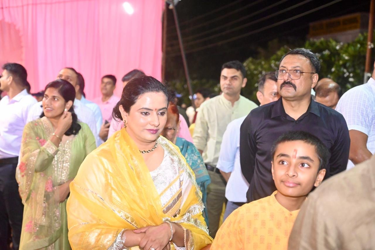 पुलिस लाइन रोशनाबाद में हर्षोल्लास के साथ मनाया गया श्रीकृष्ण जन्मोत्सव 19 1788591355 601 पुलिस लाइन रोशनाबाद में हर्षोल्लास के साथ मनाया गया श्रीकृष्ण