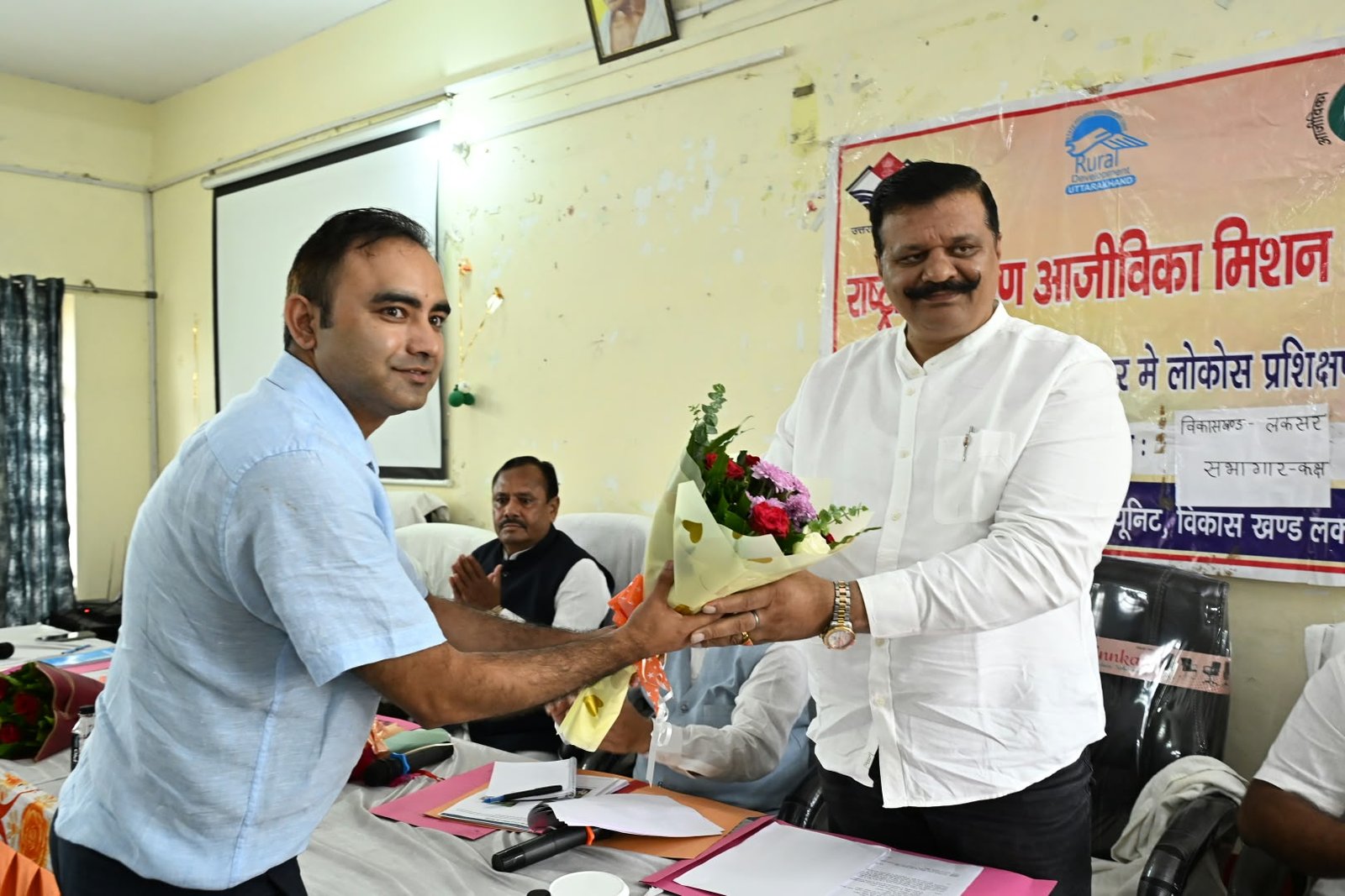 1788692610 430 लक्सर में आपदा प्रबंधन समीक्षा बैठक सम्पन्न उपाध्यक्ष विनय रुहेला