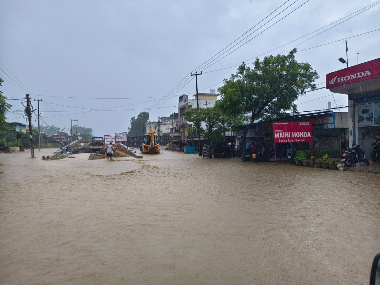 1788713256 174 जिले भर में हुई भारी अतिवृष्टि के कारण नदियां उफान