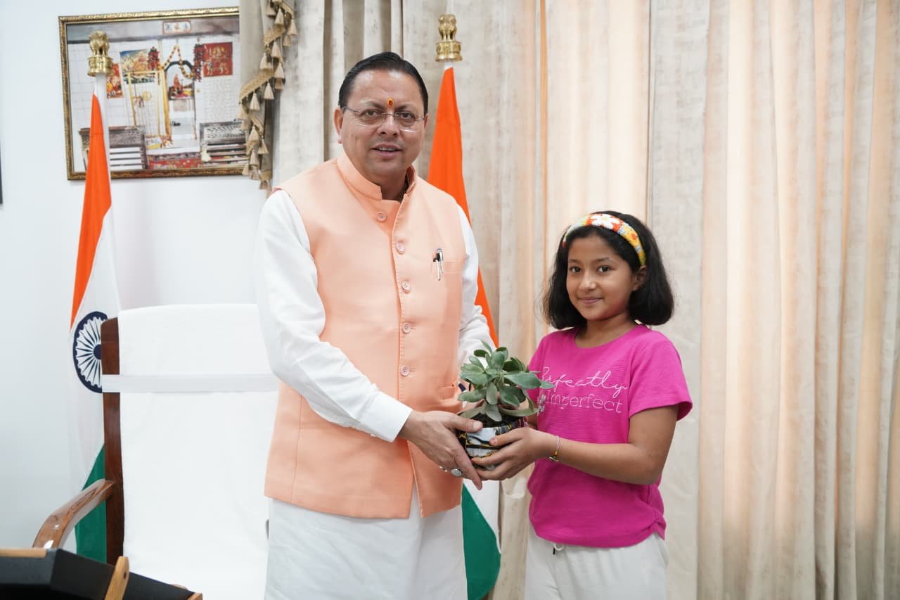 1788883281 732 मुख्यमंत्री से तंजानिया स्थित अफ्रीका की सबसे ऊंची चोटी माउंट