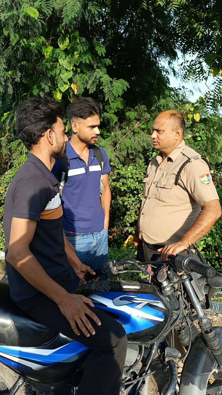 1789315284 617 सुबह सुबह जिलेभर में शुरू हुआ हरिद्वार पुलिस का सत्यापन अभियान