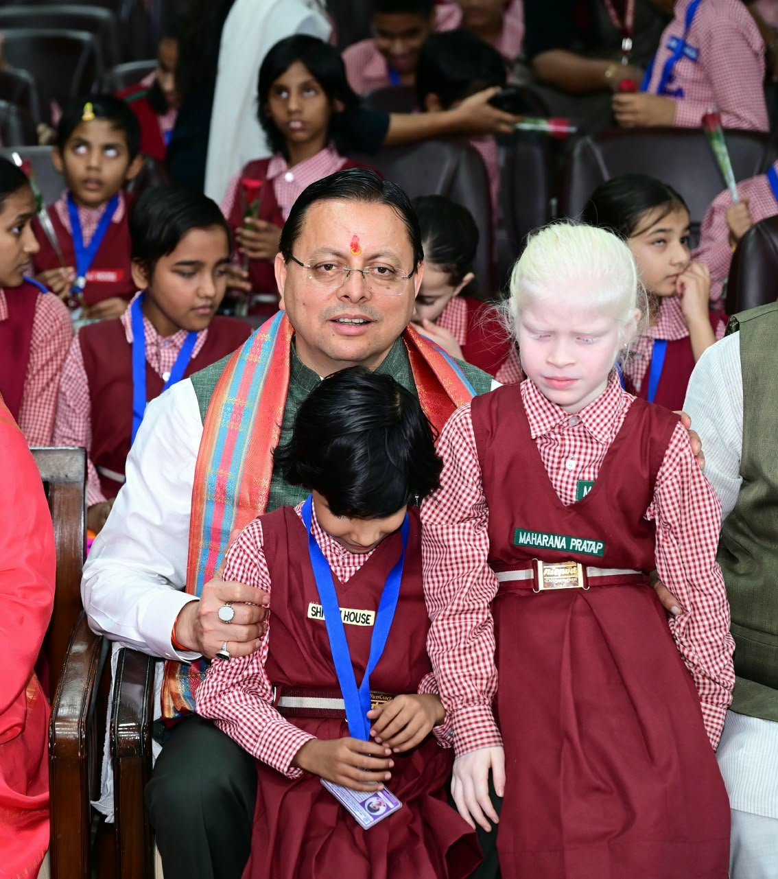 दिव्यांग बच्चों के बीच अपना जन्म दिवस मनाने पहुंचे मुख्यमंत्री श्री पुष्कर सिंह धामी 8 1789572880 271 दिव्यांग बच्चों के बीच अपना जन्म दिवस मनाने पहुंचे मुख्यमंत्री