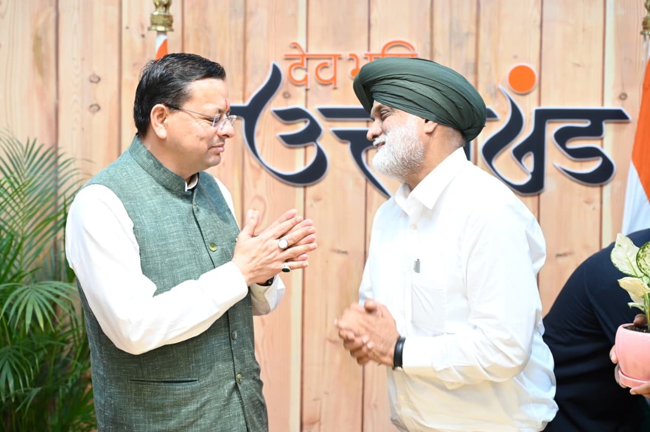 1789574163 447 क्यूआर कोड स्कैन कर मुख्यमंत्री के जन्मदिवस से जुड़ी तस्वीरें