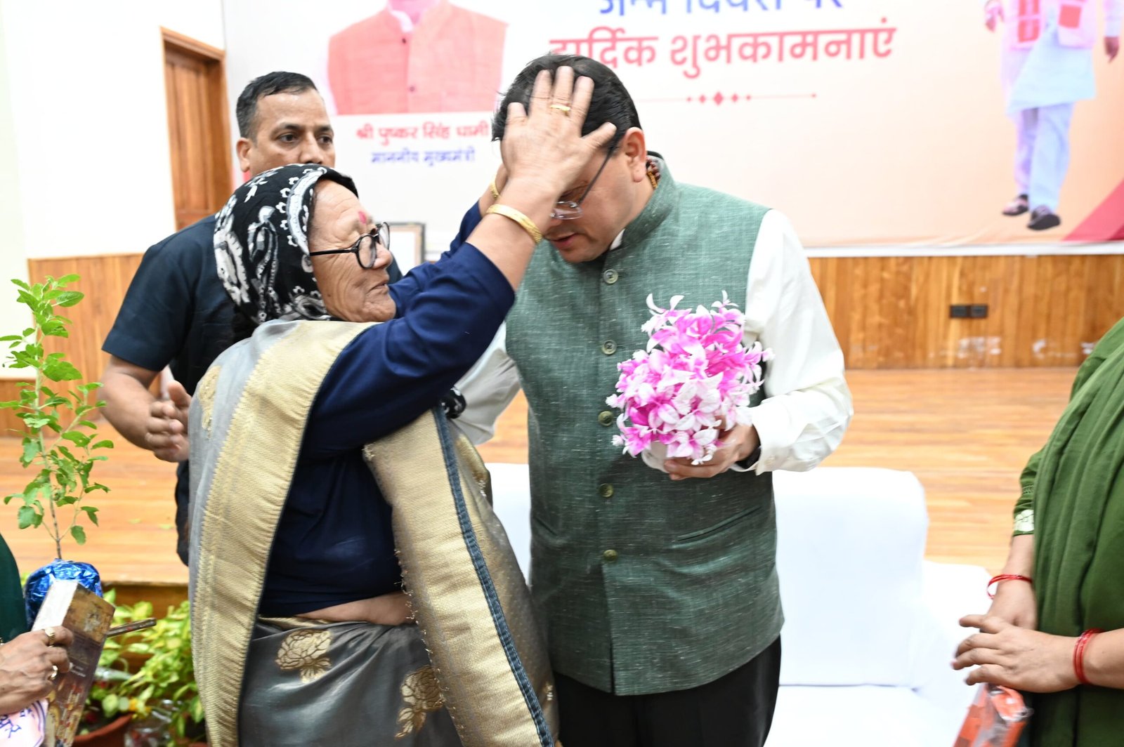 1789579604 466 मुख्यमंत्री श्री पुष्कर सिंह धामी के जन्मदिवस पर मुख्यसेवक सदन