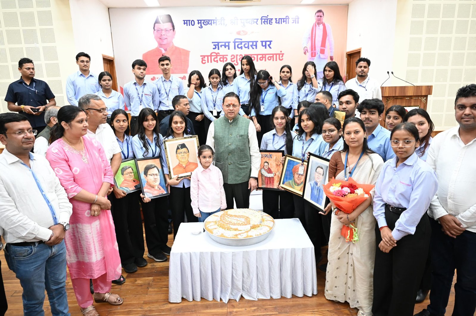 1789579605 6 मुख्यमंत्री श्री पुष्कर सिंह धामी के जन्मदिवस पर मुख्यसेवक सदन