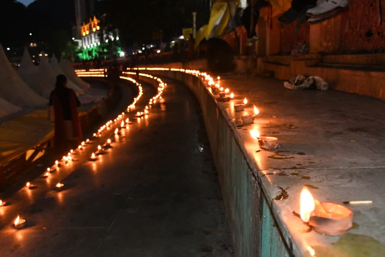 1789692166 563 आशीर्वाद का दीया से रोशन हुआ नैनीताल जनपद में जले