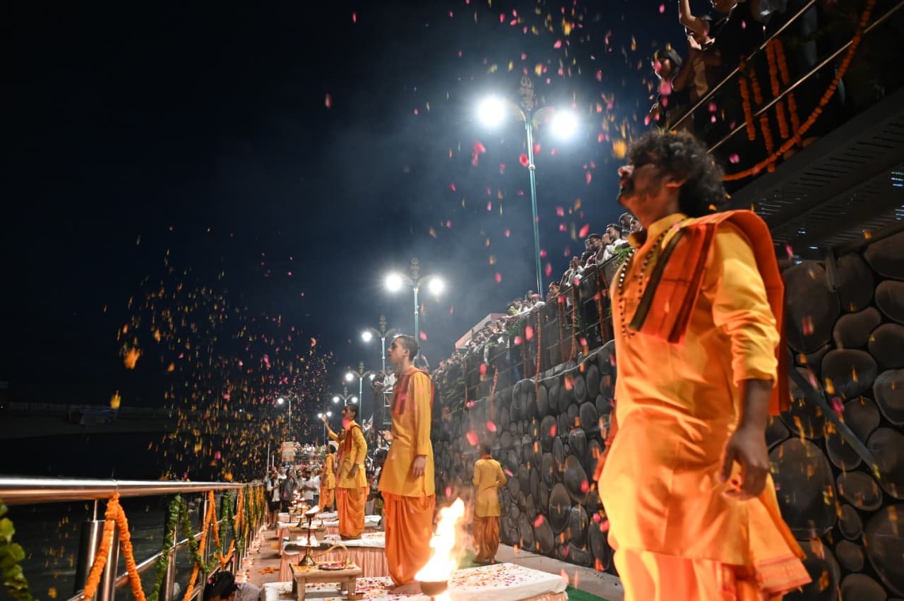 1789694030 794 हरिपुर कालसी में गूंजा माँ यमुना का जयघोष मुख्यमंत्री धामी