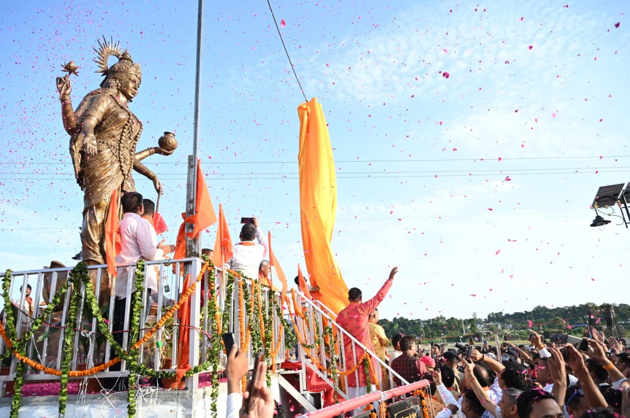 1789694030 91 हरिपुर कालसी में गूंजा माँ यमुना का जयघोष मुख्यमंत्री धामी