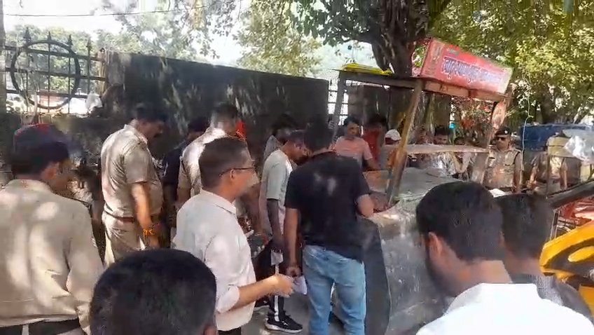 1789720833 241 अवैध अतिक्रमण के खिलाफ जिला प्रशासन के द्वारा निरंतर की