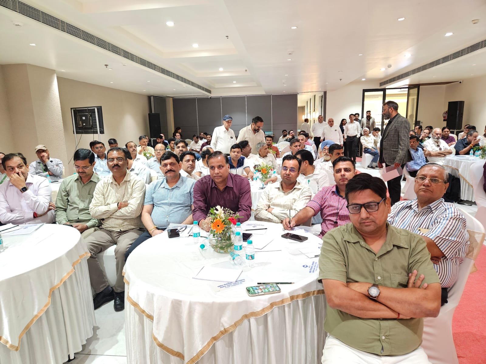 हरिद्वार में ईज ऑफ डूइंग बिजनेस पर राज्य स्तरीय कार्यशाला आयोजित, उद्योग प्रतिनिधियों के साथ सुधारों पर हुआ व्यापक संवाद 3 1789733158 254 हरिद्वार में ईज ऑफ डूइंग बिजनेस पर राज्य स्तरीय कार्यशाला