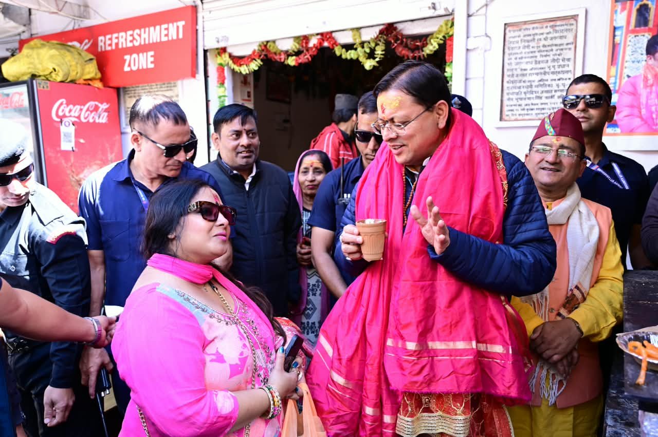 श्री बदरीनाथ धाम में मुख्यमंत्री ने की पूजा-अर्चना, मास्टर प्लान के कार्यों का लिया जायजा 12 1789911994 721 श्री बदरीनाथ धाम में मुख्यमंत्री ने की पूजा अर्चना मास्टर प्लान