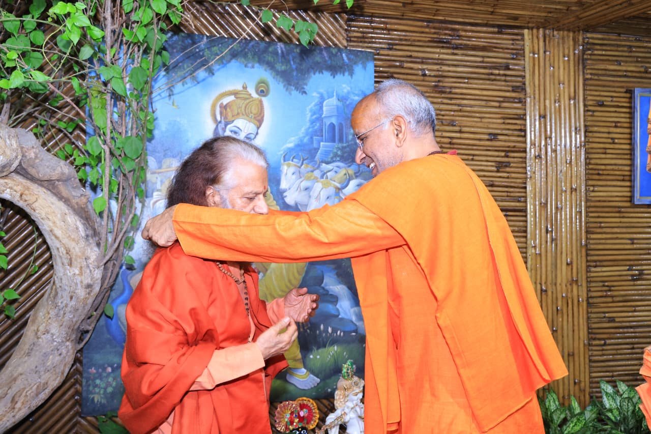 1789916479 518 परमार्थ पीठाधीश्वर पूज्य स्वामी चिदानन्द सरस्वती जी ‘श्री रामकिंकर भारत