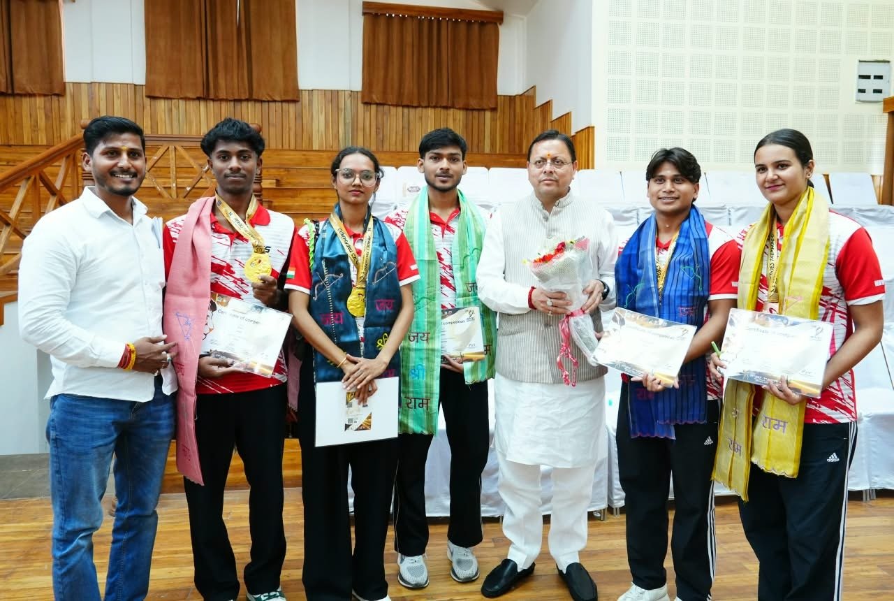 1790010499 758 मुख्यमंत्री ने मुख्य सेवक सदन में प्रदेश के विभिन्न क्षेत्रों
