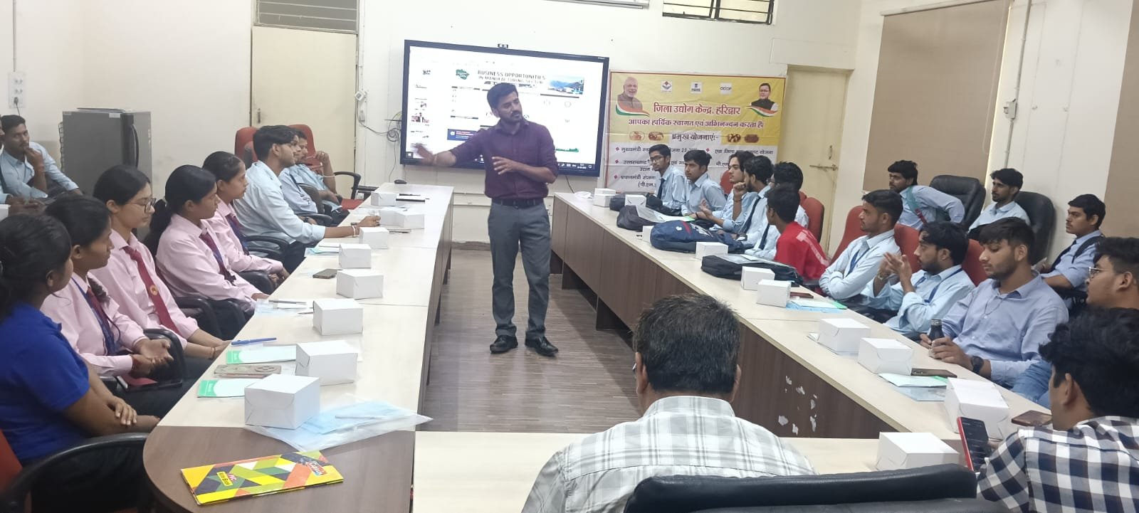 1790076279 530 पॉलिटेक्निक कॉलेज सिडकुल में उद्यमिता विकास प्रशिक्षण कार्यक्रम आयोजित