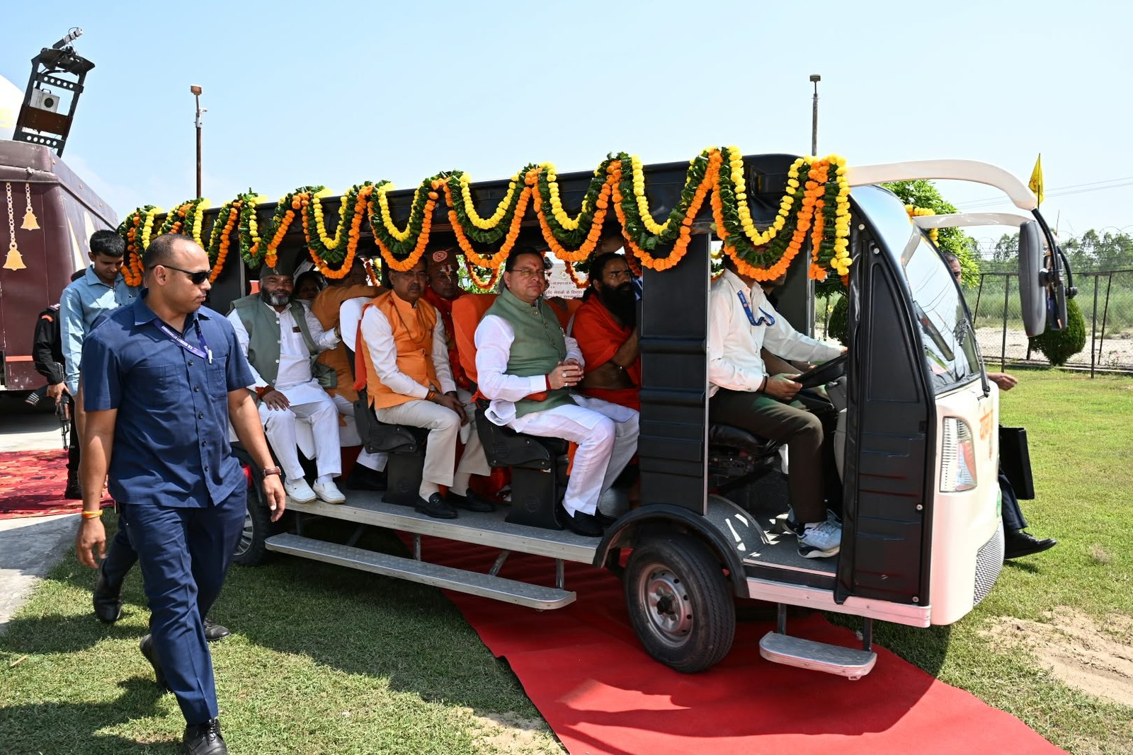 1790153887 889 पतंजलि आयुर्वेद गुरुकुलम् भारतीय ज्ञान परंपरा और आधुनिक शिक्षा के