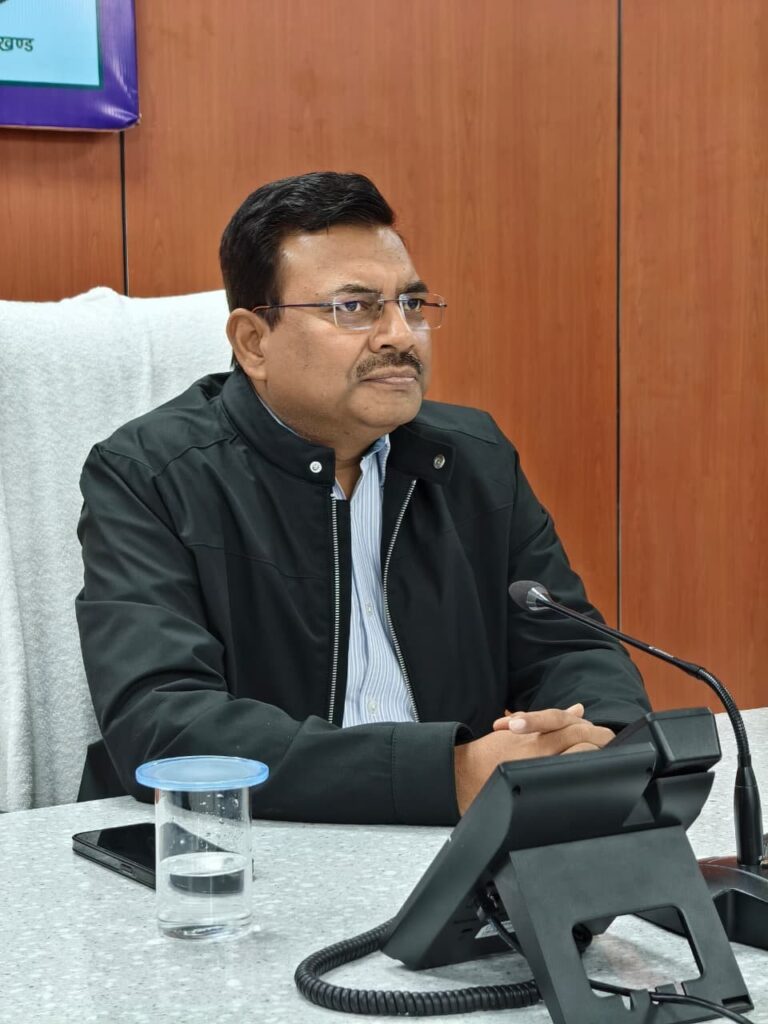 1790523063_24×7-अलर्ट-मोड-पर-रहें-अधिकारीः-मुख्य-सचिव.jpg