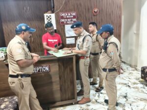 1790653355_SSP-हरिद्वार-के-निर्देश-पर-पुलिस-का-सख्त-अभियान.jpeg