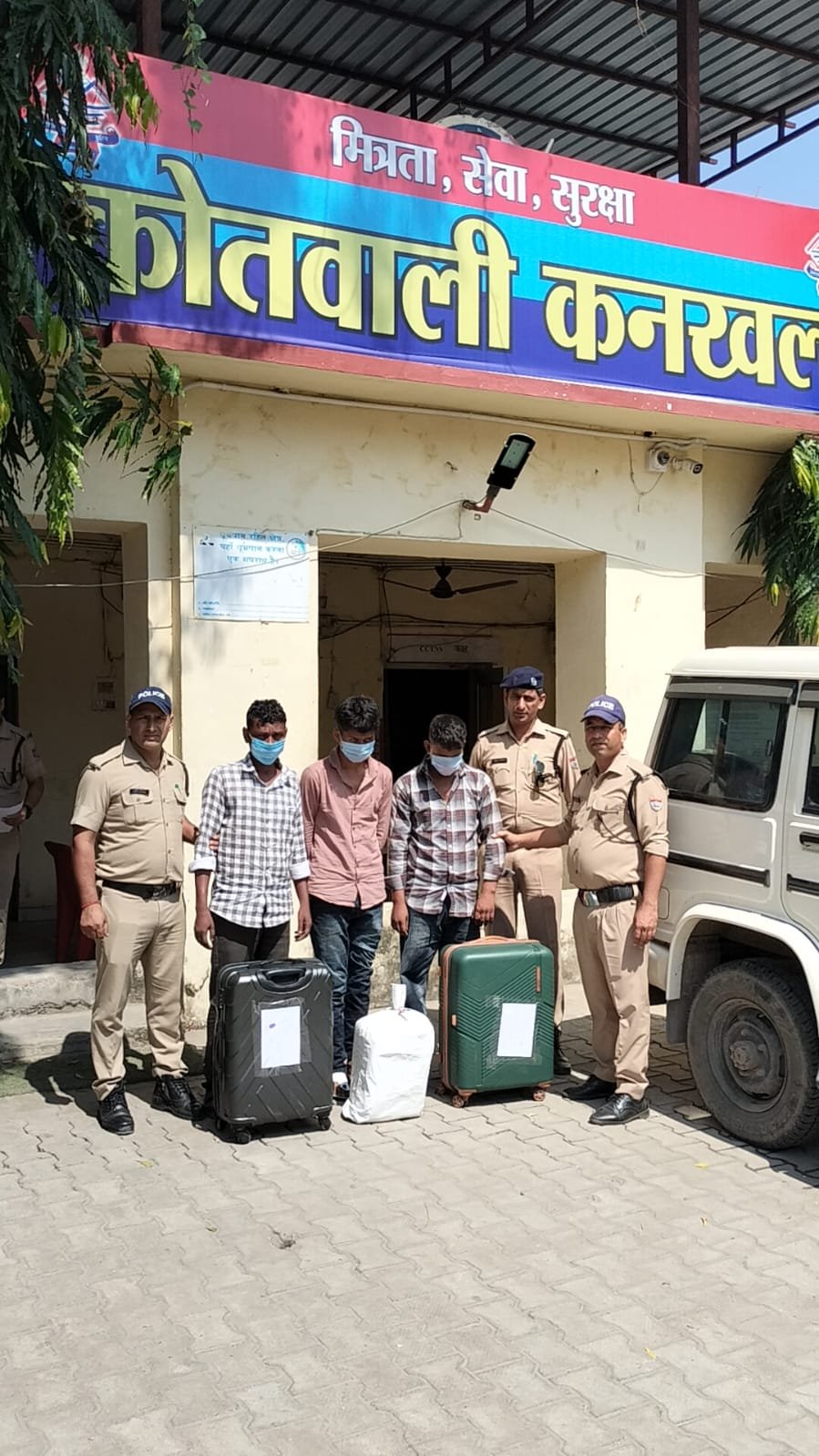 SSP हरिद्वार नवनीत सिंह के नेतृत्व में नशे की खेप