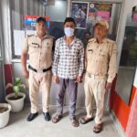 SSP-हरिद्वार-हरिद्वार-के-आदेशानुसार-वारंटीयो-के-विरुद्ध-हरिद्वार-पुलिस.jpg