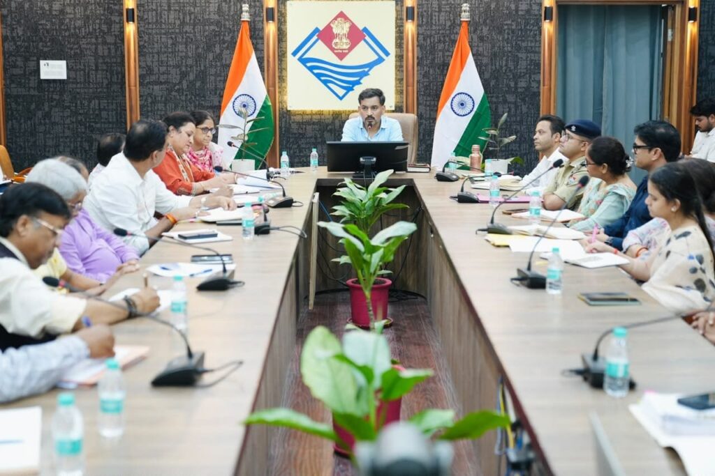 अभियान-को-गति-देने-के-लिए-शिक्षण-संस्थानों-में.jpeg