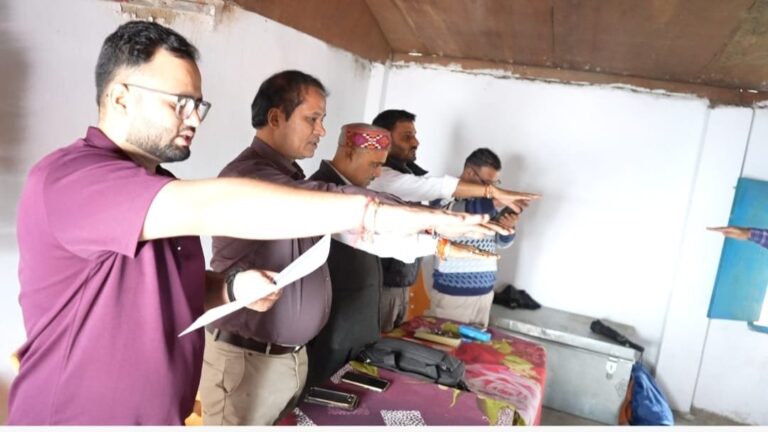 अलर्ट-के-चलते-केदारनाथ-धाम-यात्रा-दो-दिन-के.jpg