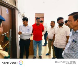एवं-वीवीपैट-वेयरहाउस-का-त्रैमासिक-भौतिक-निरीक्षण-किया.jpeg