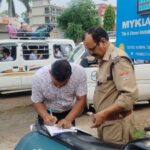 की-छुट्टी-के-समय-हरिद्वार-पुलिस-का-विशेष-चेकिंग.jpeg