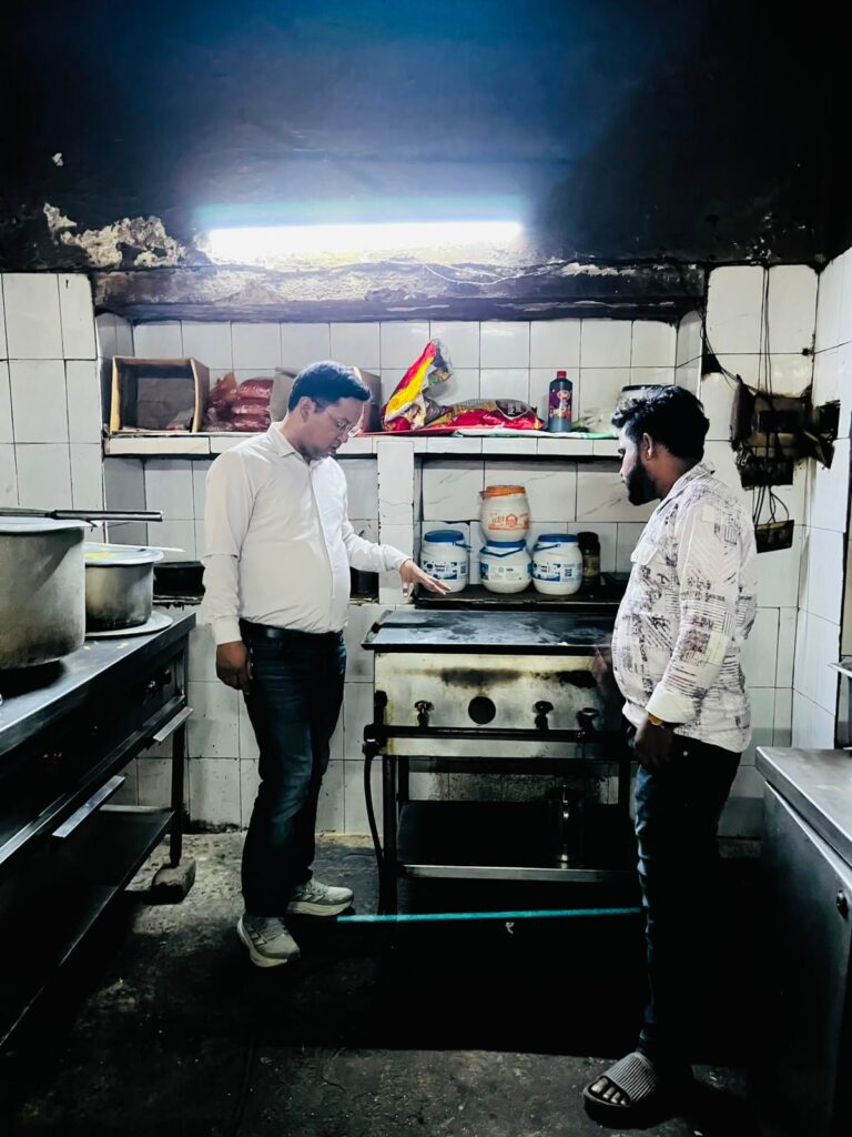 के-तहत-एक-यात्री-की-शिकायत-के-आधार-पर.jpeg