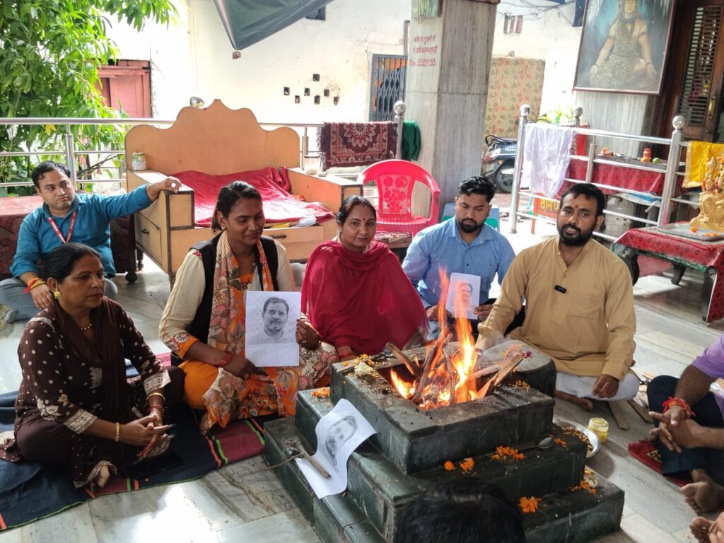 गांधी-की-जातीय-विभाजनकारी-सोच-के-विरुद्ध-पंचायती-मंदिर.jpeg
