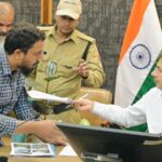 दिवस-में-102-शिकायतें-दर्ज-अधिकारियों-को-समयबद्ध-निस्तारण.jpeg