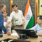 दिवस-में-120-शिकायतें-दर्ज-डीएम-ने-अधिकारियों-को.jpeg