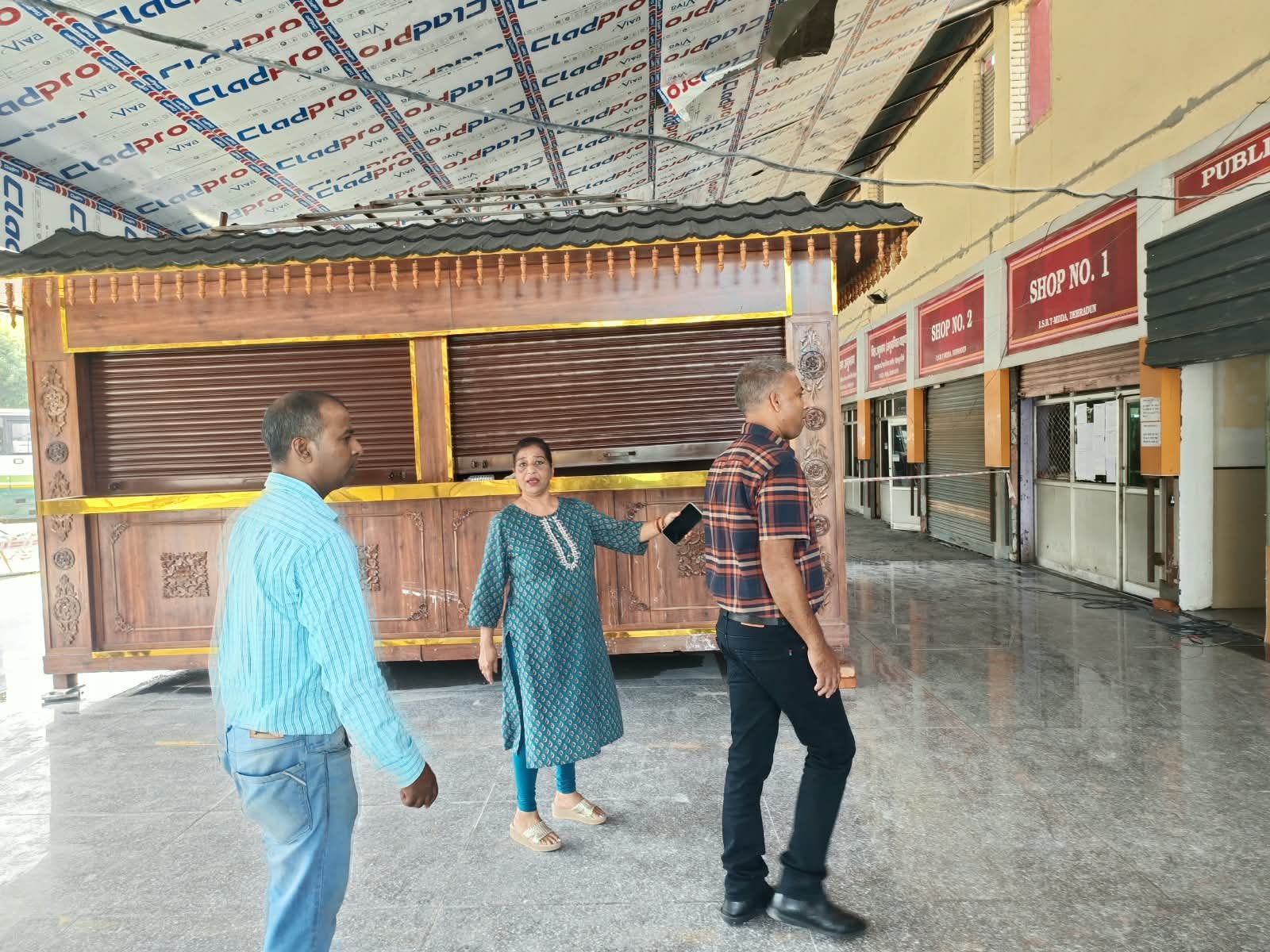 धामी के विजन से एमडीडीए ने बदली आईएसबीटी की सूरत, 27.50 करोड़ के कायाकल्प का काम अंतिम चरण में 2 के विजन से एमडीडीए ने बदली आईएसबीटी की सूरत