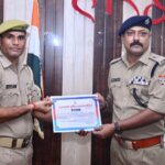 नवनीत-सिंह-की-अध्यक्षता-में-पुलिस-कार्यालय-में-सैनिक.jpg